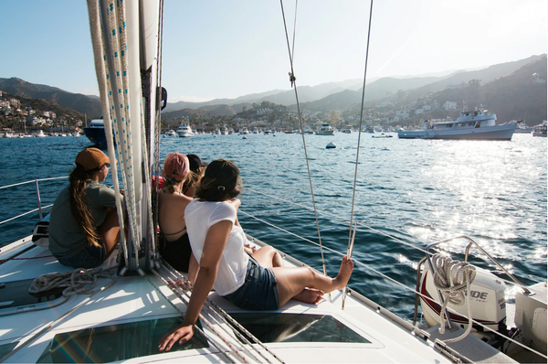 Navigating Financial Aspects of Group Travel